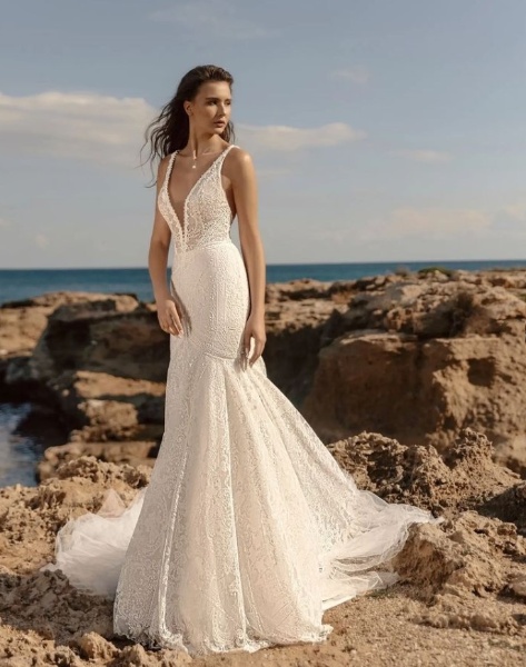 The Sweetest In Sheet Lace MermaidStyle Wedding Gown